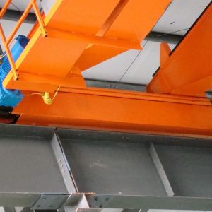 �P(gu��n)����ʽ���ؙC(j��)���еĵͳɱ������c(di��n)